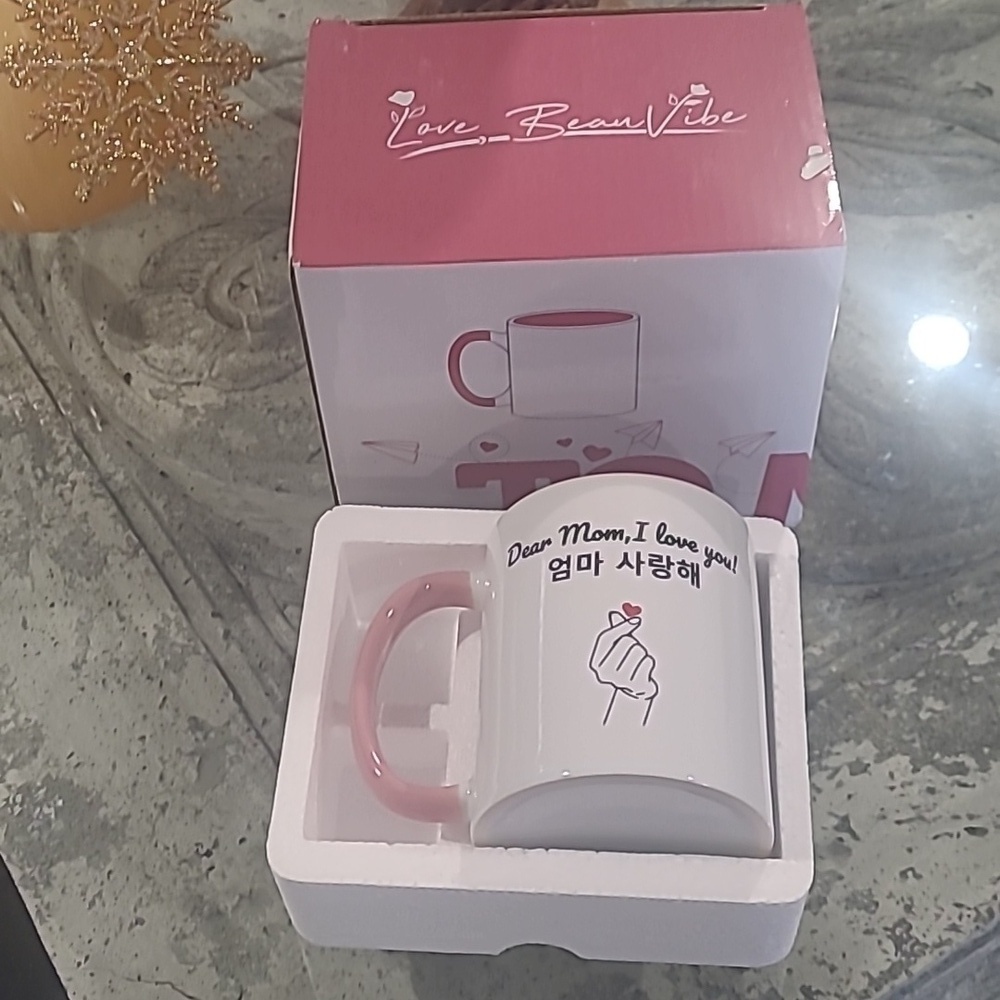 Love you Mom new mug in watermelon pink and white color